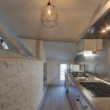Cozy T2 - Quartier De Nantilly - Апартаменты